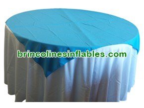 Round Table Cover (White/Light Blue)